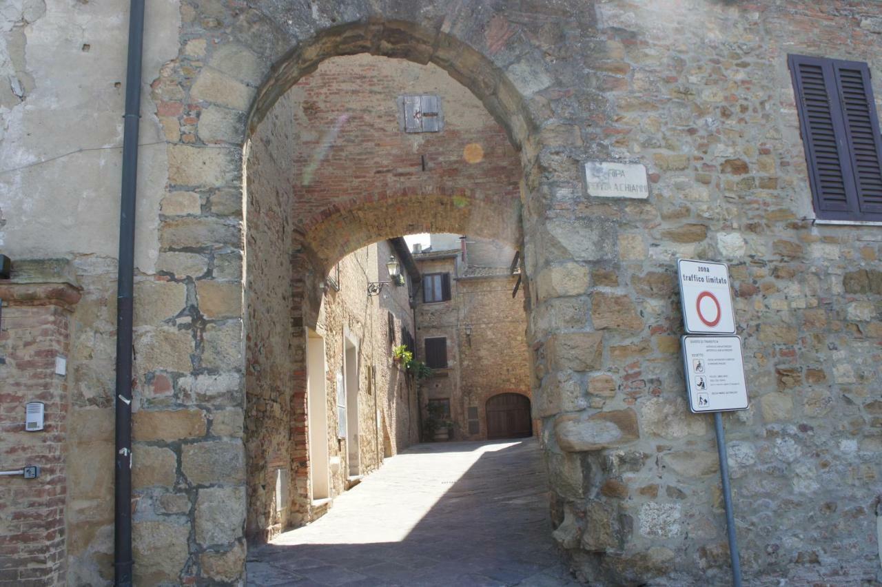 Villa Borgo La Fungaia Gambassi Terme Luaran gambar